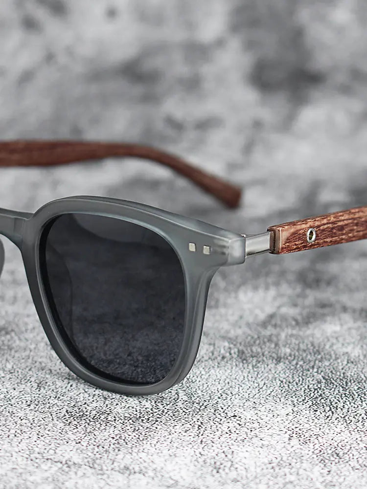 Retro Wood Grain Polarized Myopia Sunglasses - Old Money Classic