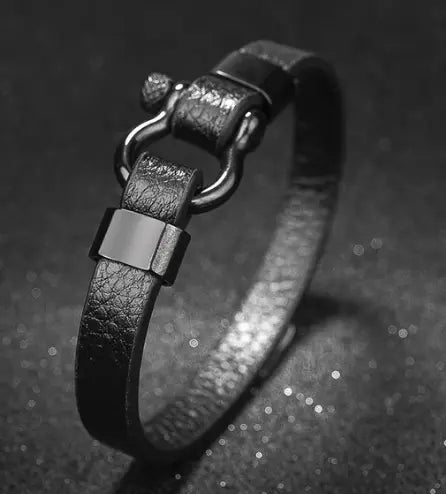 Titanium Steel Leather Bracelet - Old Money Classic