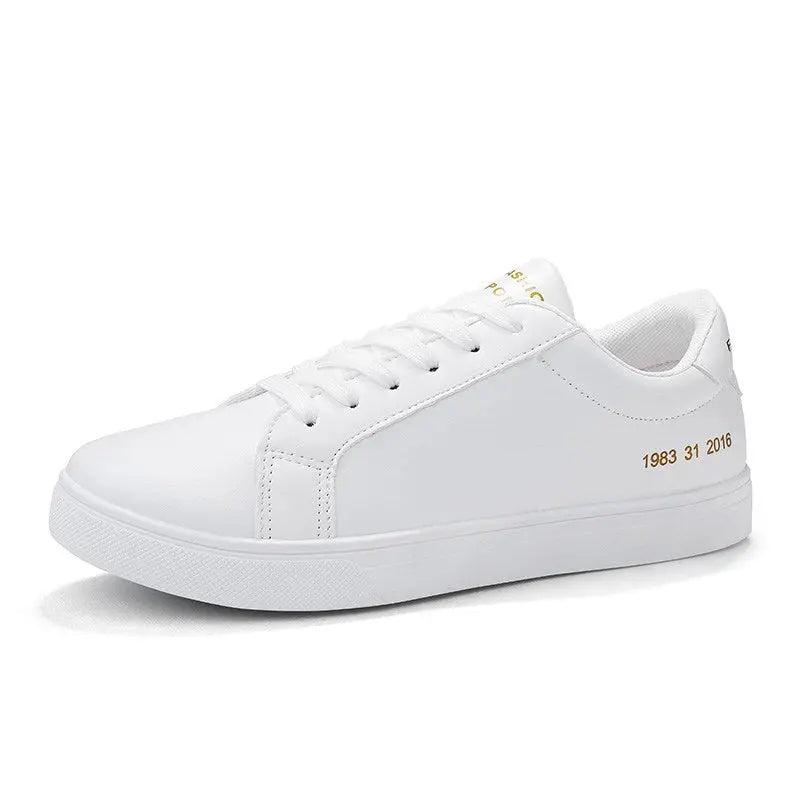 White sneakers Old Money Classic